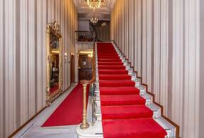 Meserret Palace Hotel