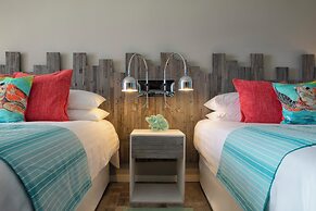 Luxury Collection at Sea Breeze Beach House by Ocean Hotels