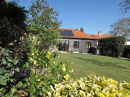Owl Barn, Sisland - Spacious Apartment