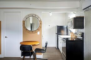 Sonder by Marriott Bonvoy The Stat Apartments Midtown