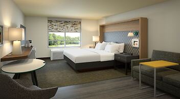 Holiday Inn Grand Rapids North - Walker by IHG