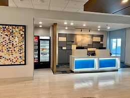 Holiday Inn Express & Suites Kearney by IHG