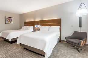 Holiday Inn Express & Suites Kearney by IHG