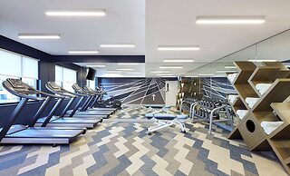 Holiday Inn Express Sydney Airport by IHG