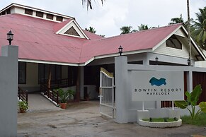 Bowfin Resort