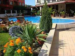 Botique Villa Maria Revas