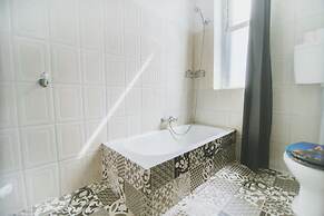 15 Ben Yehuda Studios