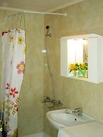 Mat Old Town Apartments