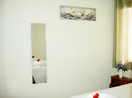 Mat Old Town Apartments