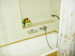 Mat Old Town Apartments