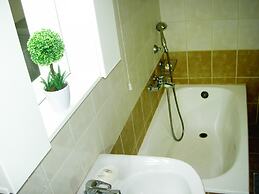 Mat Old Town Apartments