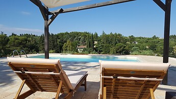 Trulli Parco Grande Con Piscina Privata