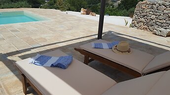 Trulli Parco Grande Con Piscina Privata