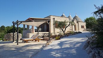 Trulli Parco Grande Con Piscina Privata