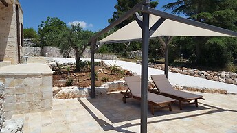 Trulli Parco Grande Con Piscina Privata