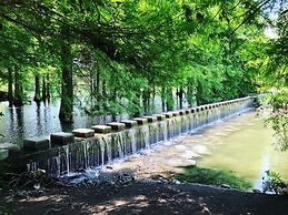 Yun Shan Shui Villa Home