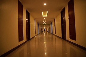 Hotel PVK Grand