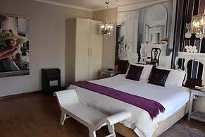 House and Heart Guest House