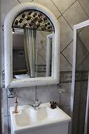 House and Heart Guest House