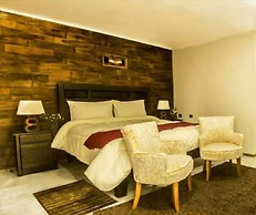 Hostal & Loft El Laurel