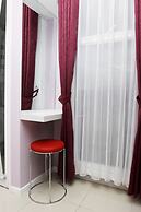 Ten Eleven Living Point