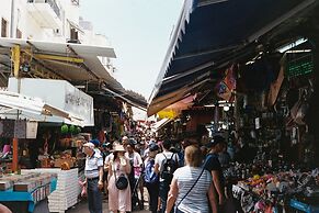 Wom Allenby Pod Hotel