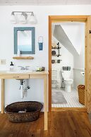 The Cottonwood Inn B&B