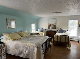 The Cottonwood Inn B&B