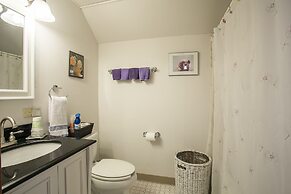 The Cottonwood Inn B&B