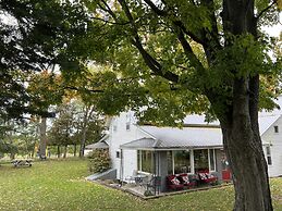 The Cottonwood Inn B&B