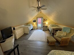 The Cottonwood Inn B&B