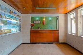 Hotel River Holiday Inn