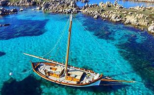 Clelia's Boutique Rooms & Suites