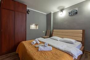 Hotel Nine