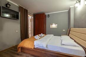 Hotel Nine