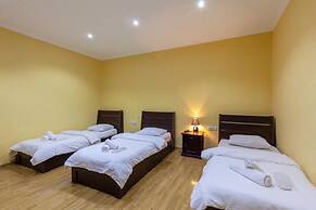 Hotel Nine