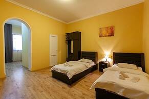 Hotel Nine