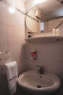 Mountain View Cedars