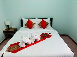 Palmthien Pool Villa Aonang