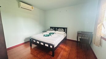 Palmthien Pool Villa Aonang