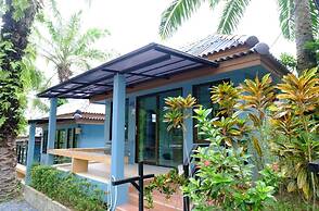 Palmthien Pool Villa Aonang