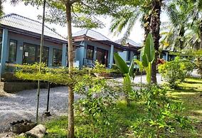 Palmthien Pool Villa Aonang