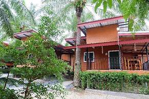 Palmthien Pool Villa Aonang