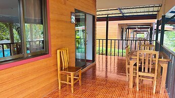 Palmthien Pool Villa Aonang