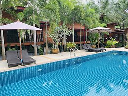 Palmthien Pool Villa Aonang