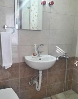 Camlaralti Pansiyon