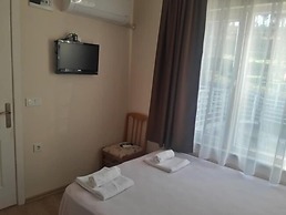 Camlaralti Pansiyon