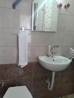 Camlaralti Pansiyon