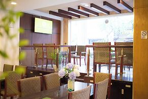 Sunshine Boutique Hotel Phu My Hung