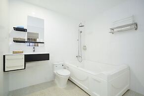 Sunshine Boutique Hotel Phu My Hung